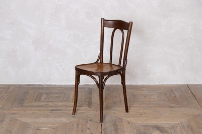 thonet-style-bentwood-chair-front-view